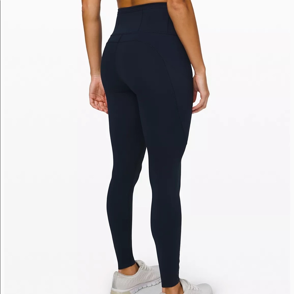 Fast & Free High Rise Reflective 28” True Navy sz8